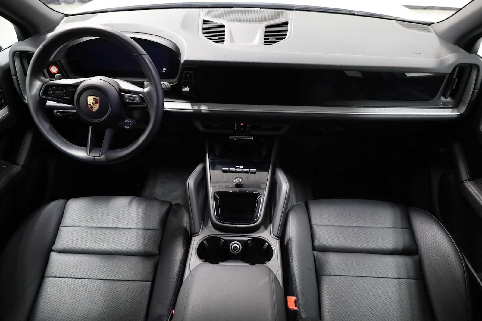 Thumbnail: 2024 Porsche Cayenne - 23