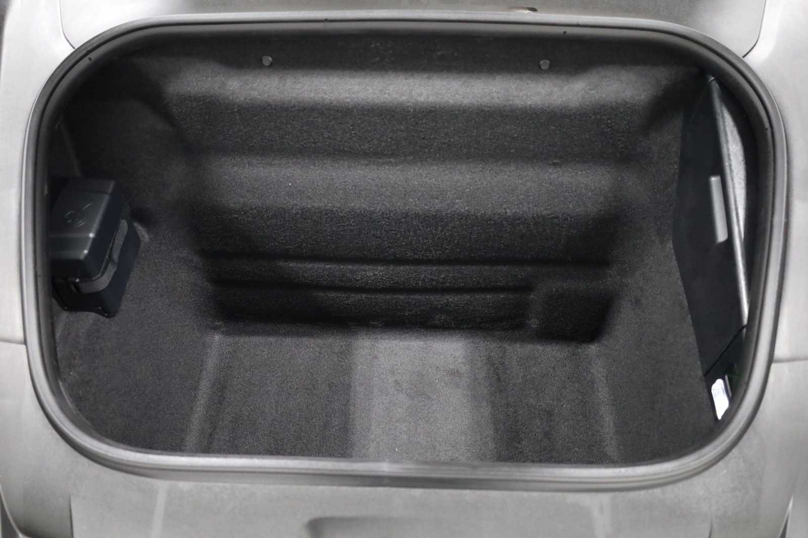 Thumbnail: 2025 Porsche 911 - 38