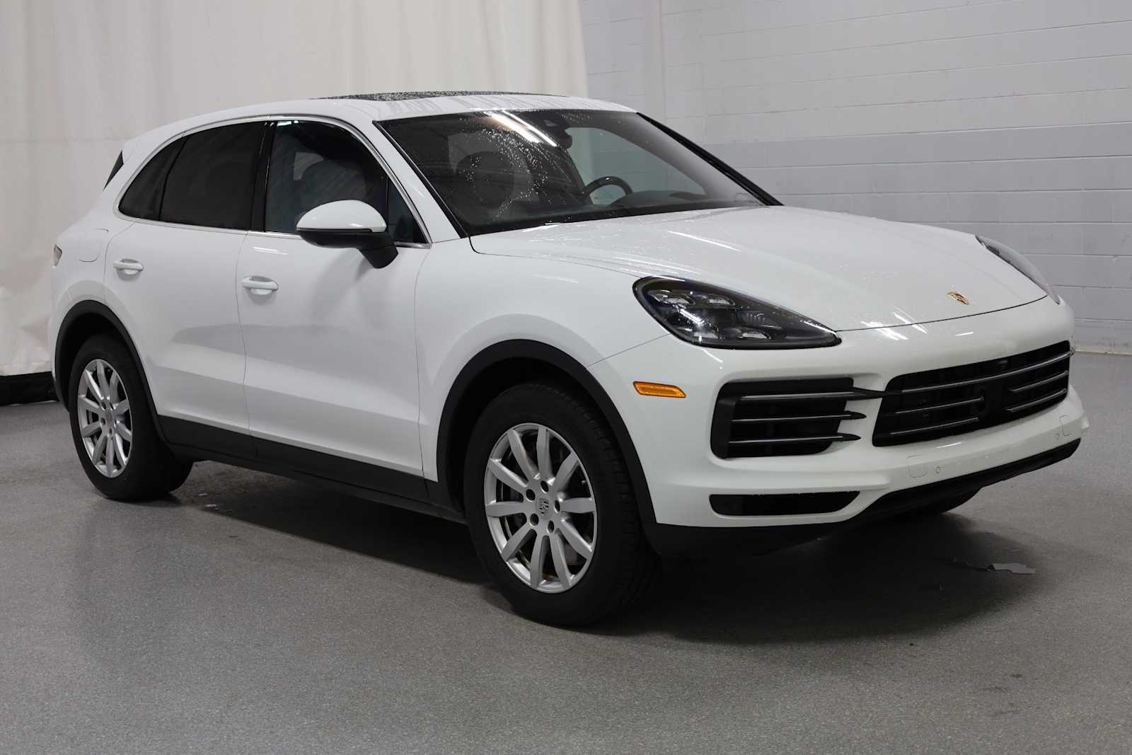 Thumbnail: 2020 Porsche Cayenne - 14