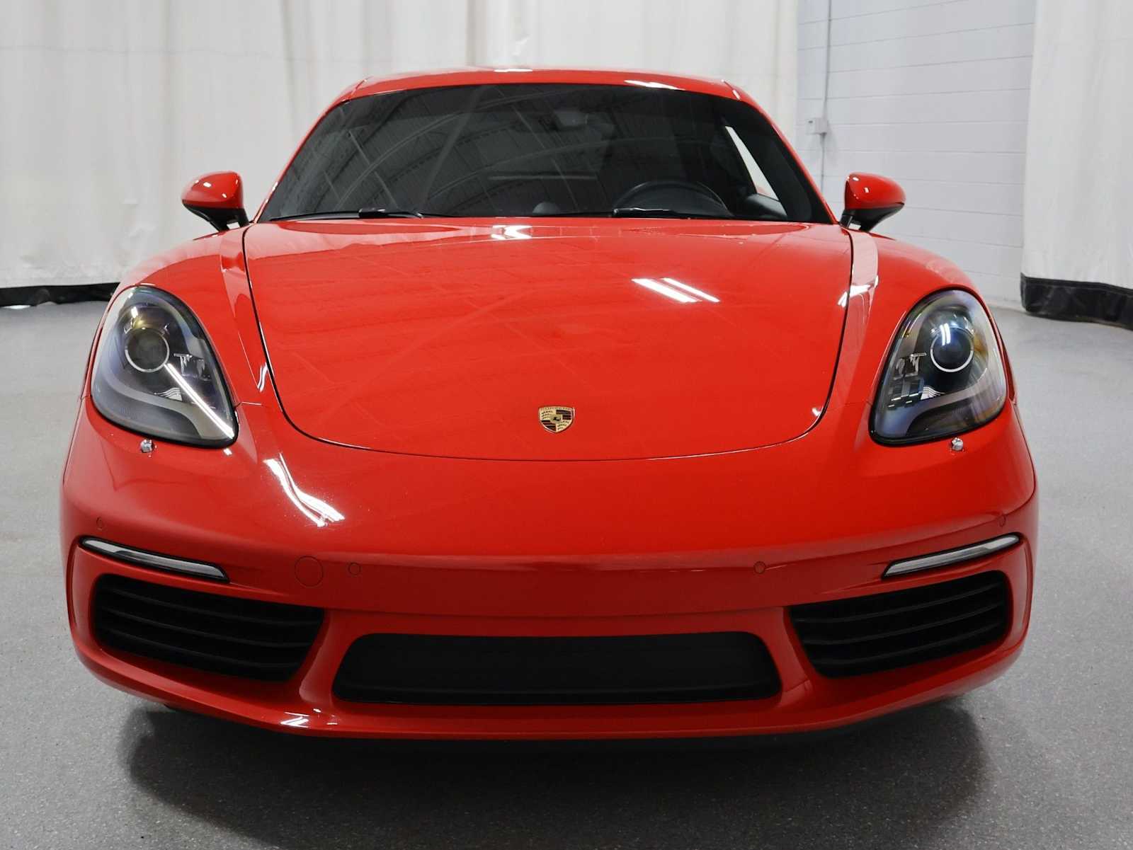 Thumbnail: 2018 Porsche 718 Cayman - 13