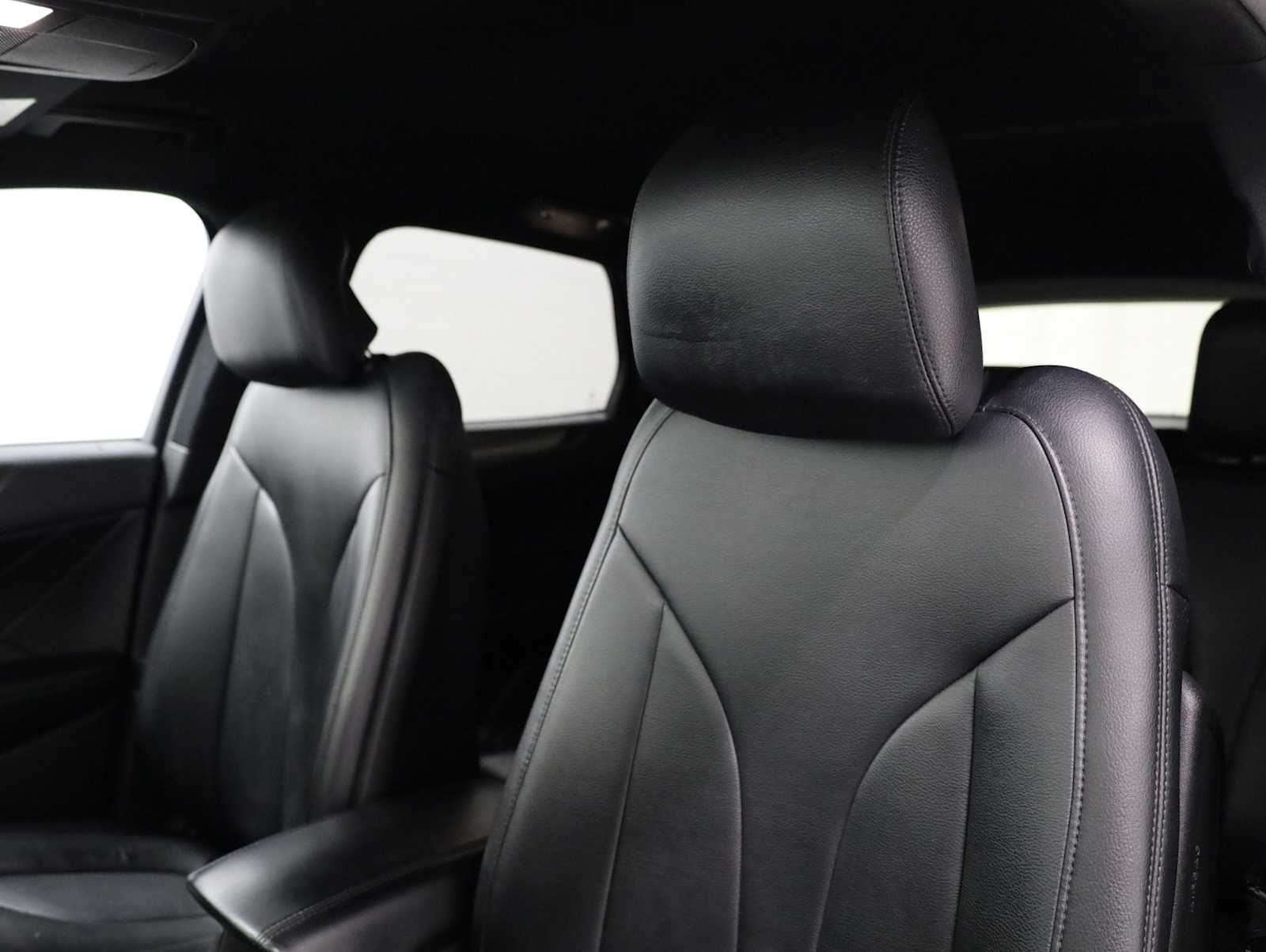 Thumbnail: 2016 Lincoln MKC - 18