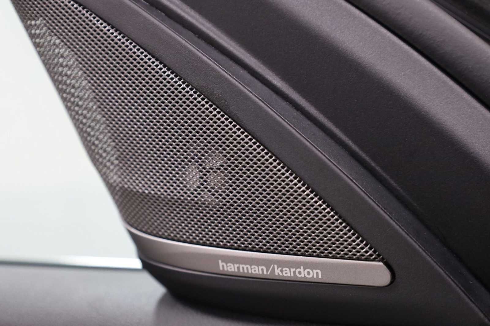 Thumbnail: 2022 BMW 5 Series - 17