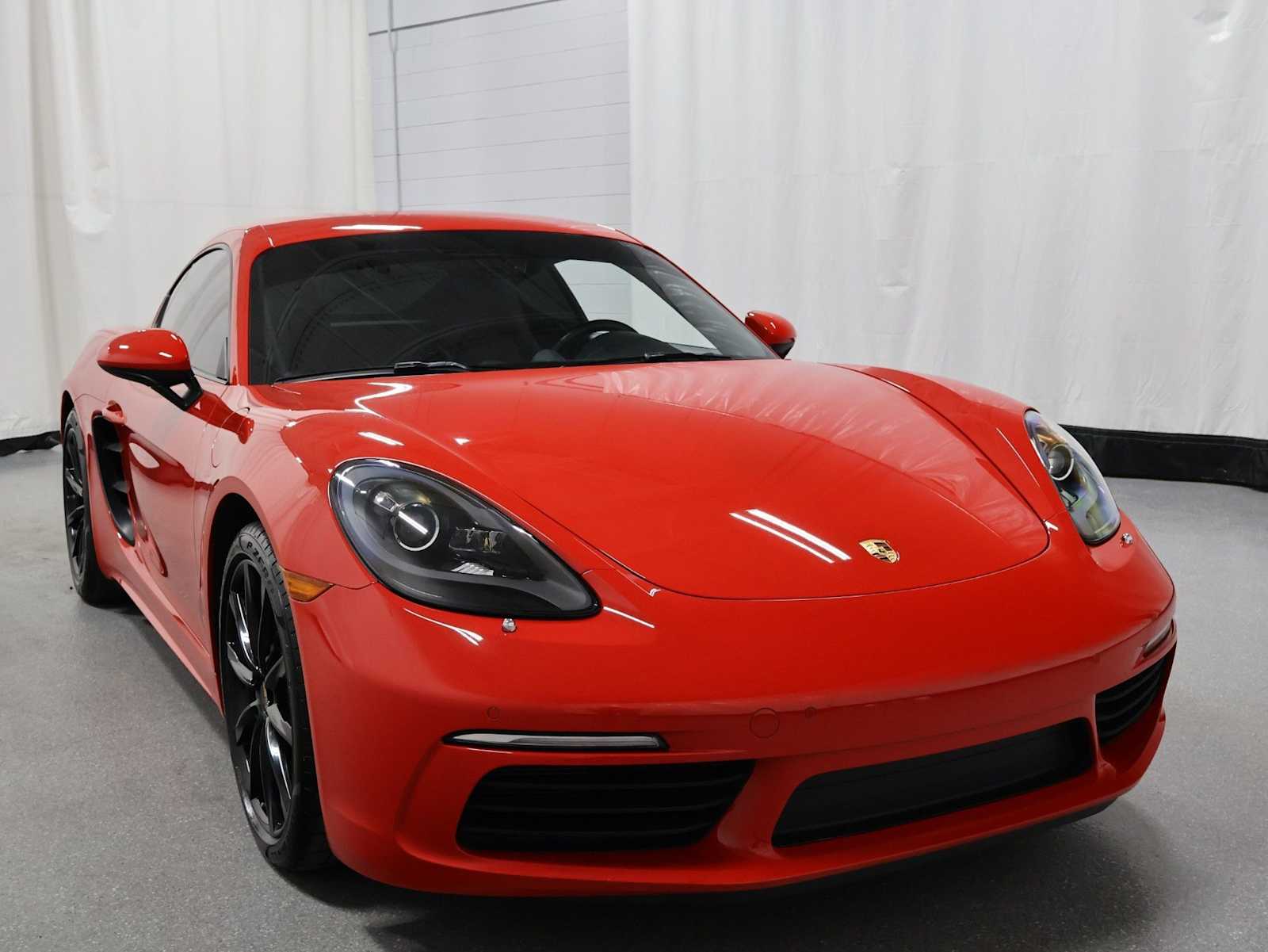 Thumbnail: 2018 Porsche 718 Cayman - 12