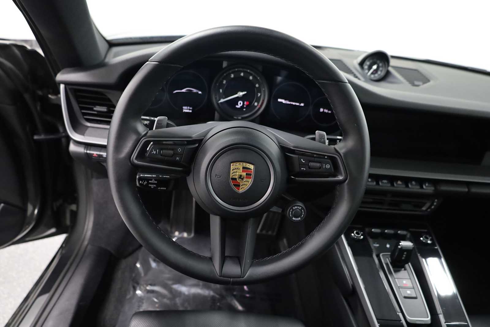 Thumbnail: 2022 Porsche 911 - 21