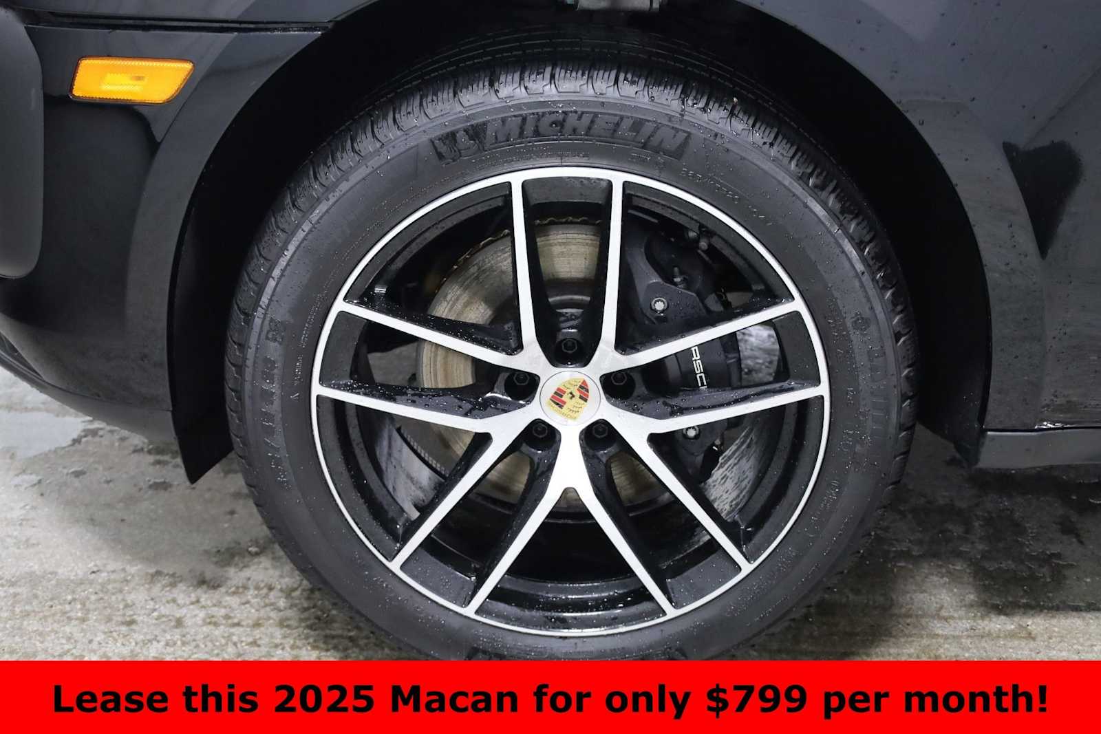 Thumbnail: 2025 Porsche Macan - 40