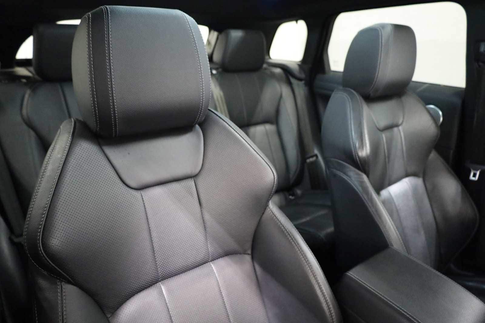 Thumbnail: 2017 Land Rover Range Rover Evoque - 21