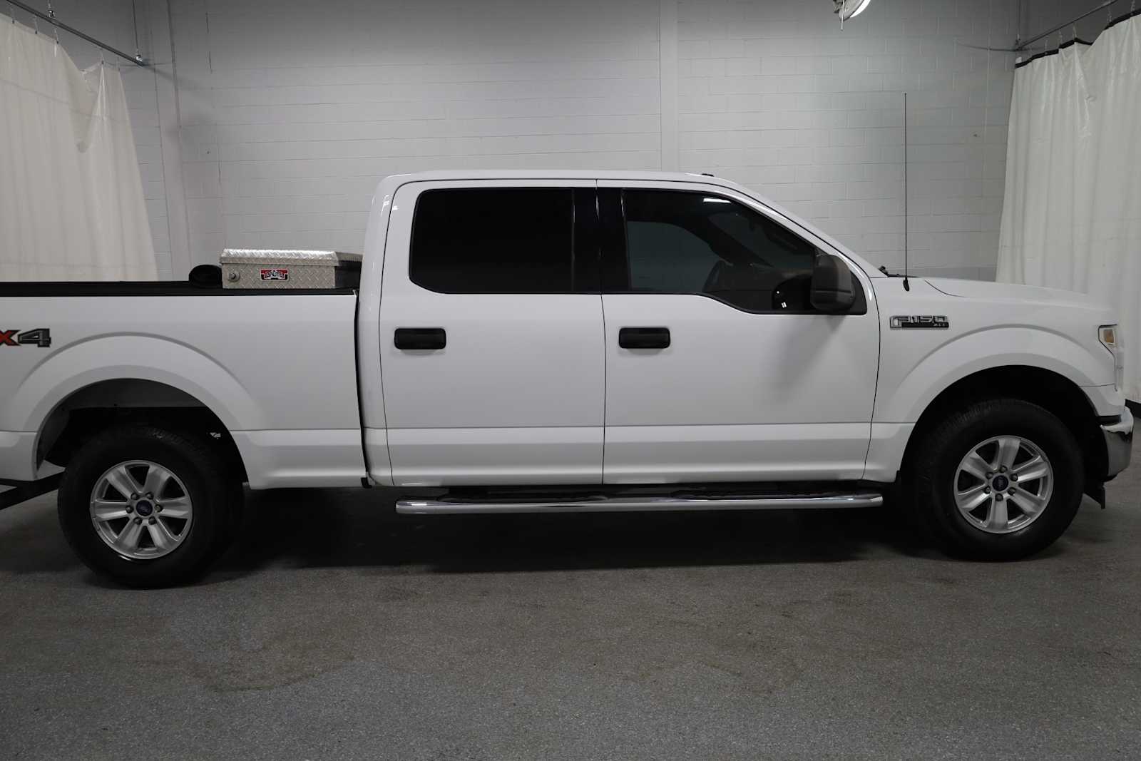 2017 Ford F-150  10