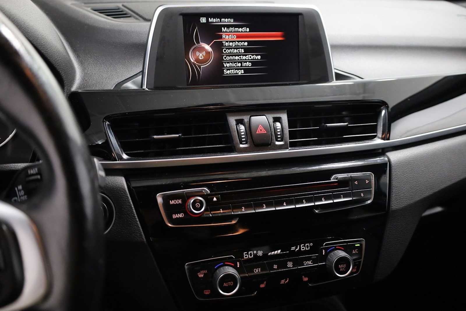 Thumbnail: 2016 BMW X1 - 29