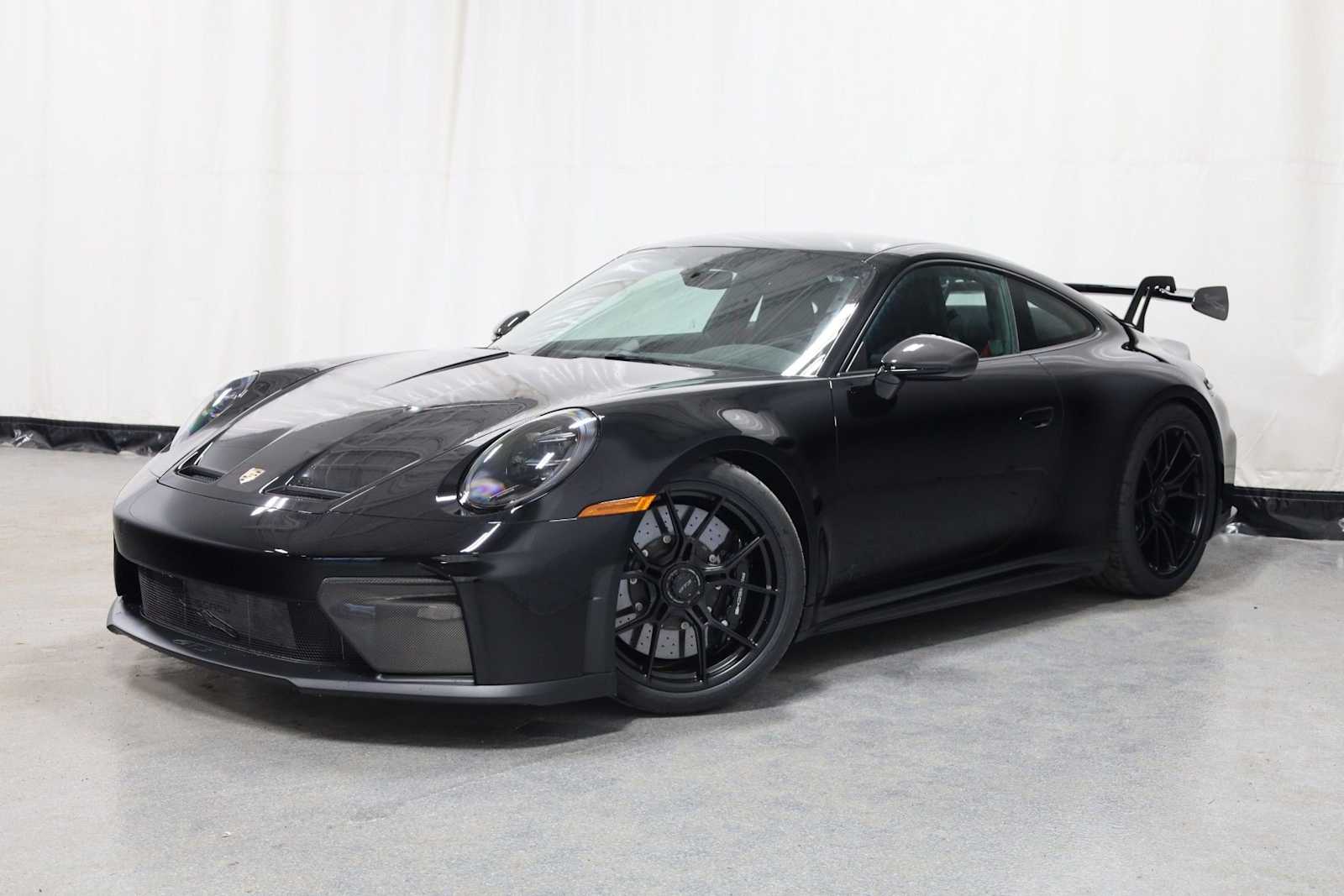 Thumbnail: 2026 Porsche 911 - 1