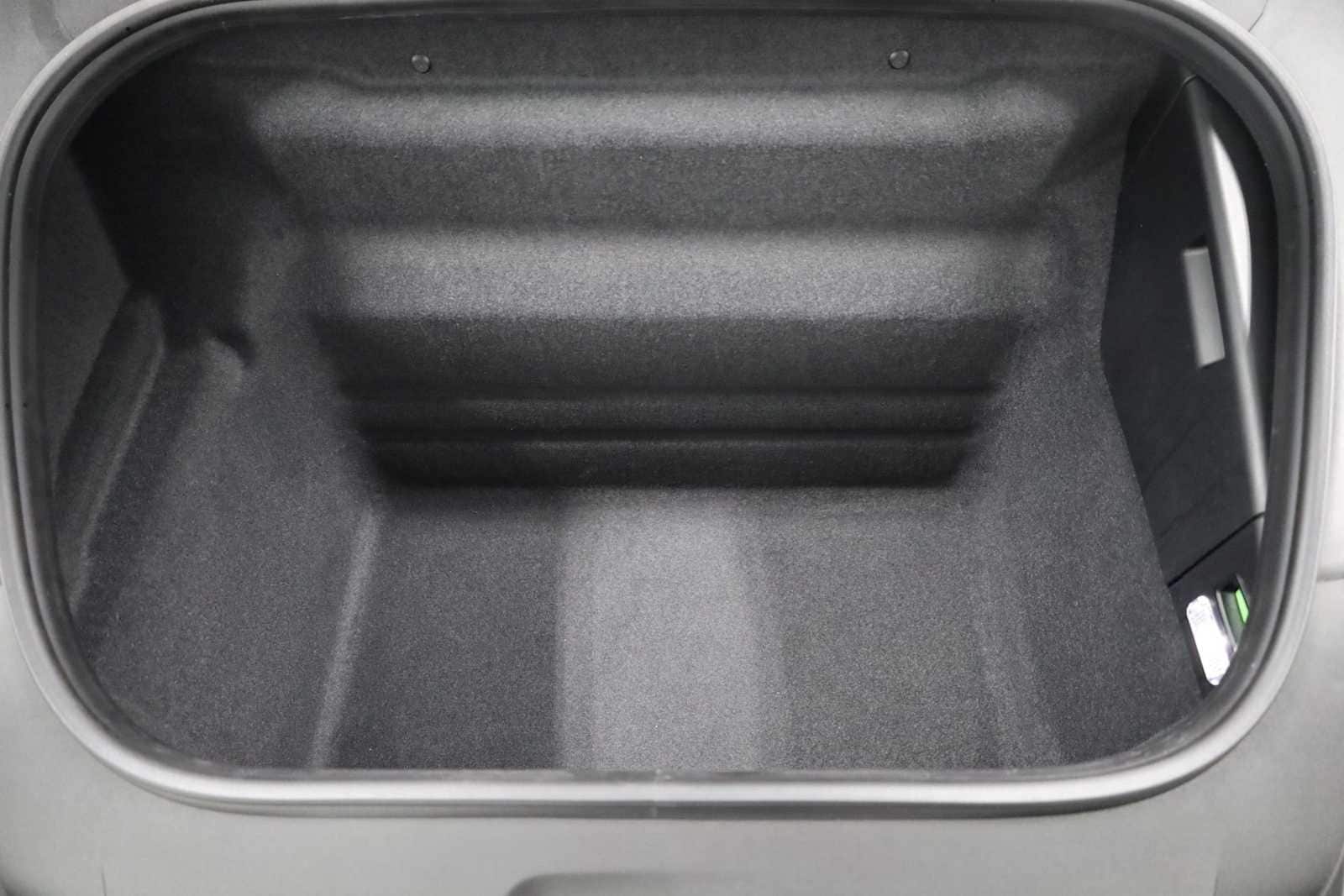 Thumbnail: 2024 Porsche 911 - 34