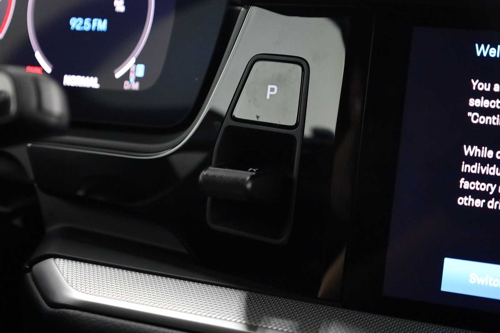 Thumbnail: 2024 Porsche Cayenne - 25