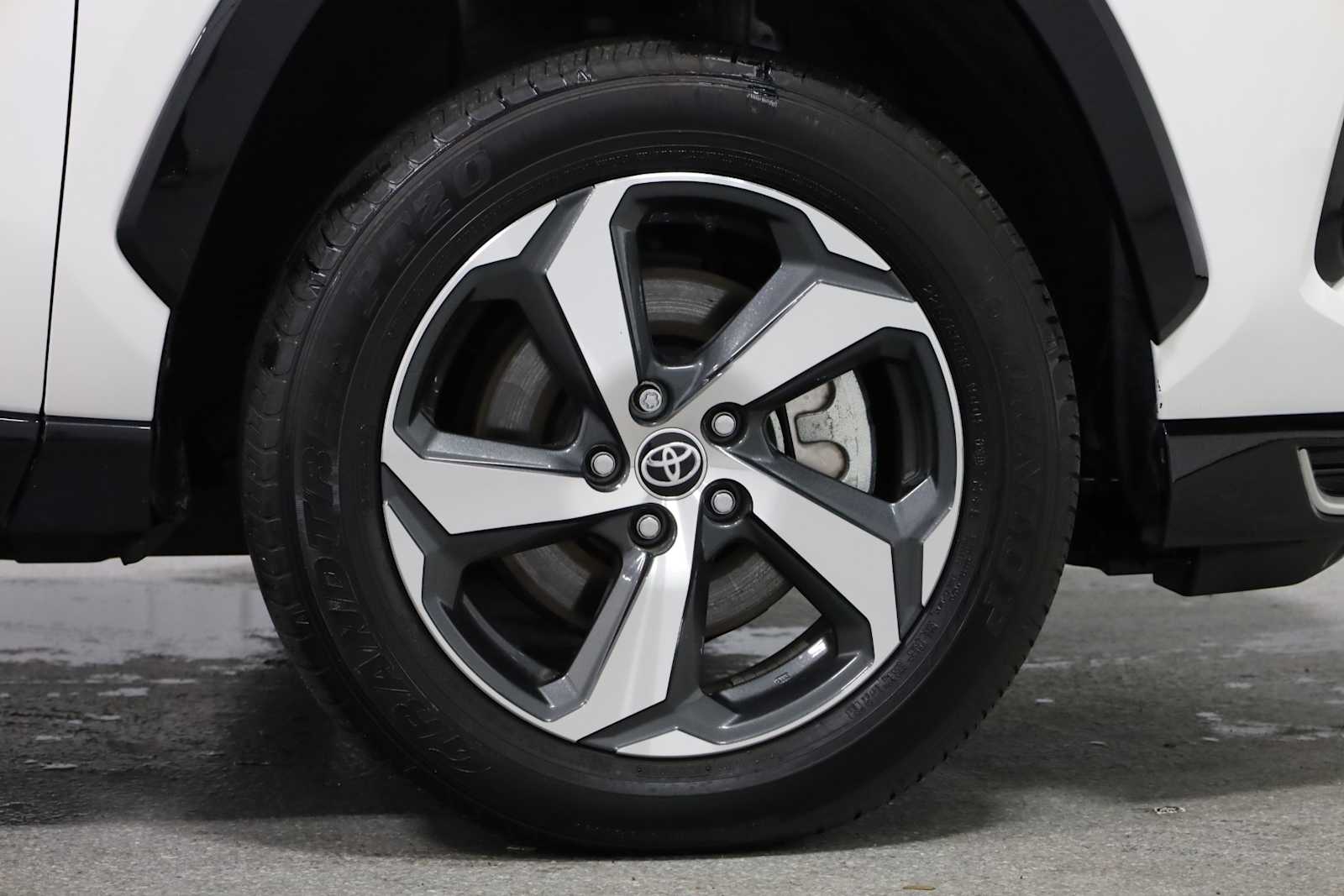 Thumbnail: 2024 Toyota RAV4 - 12