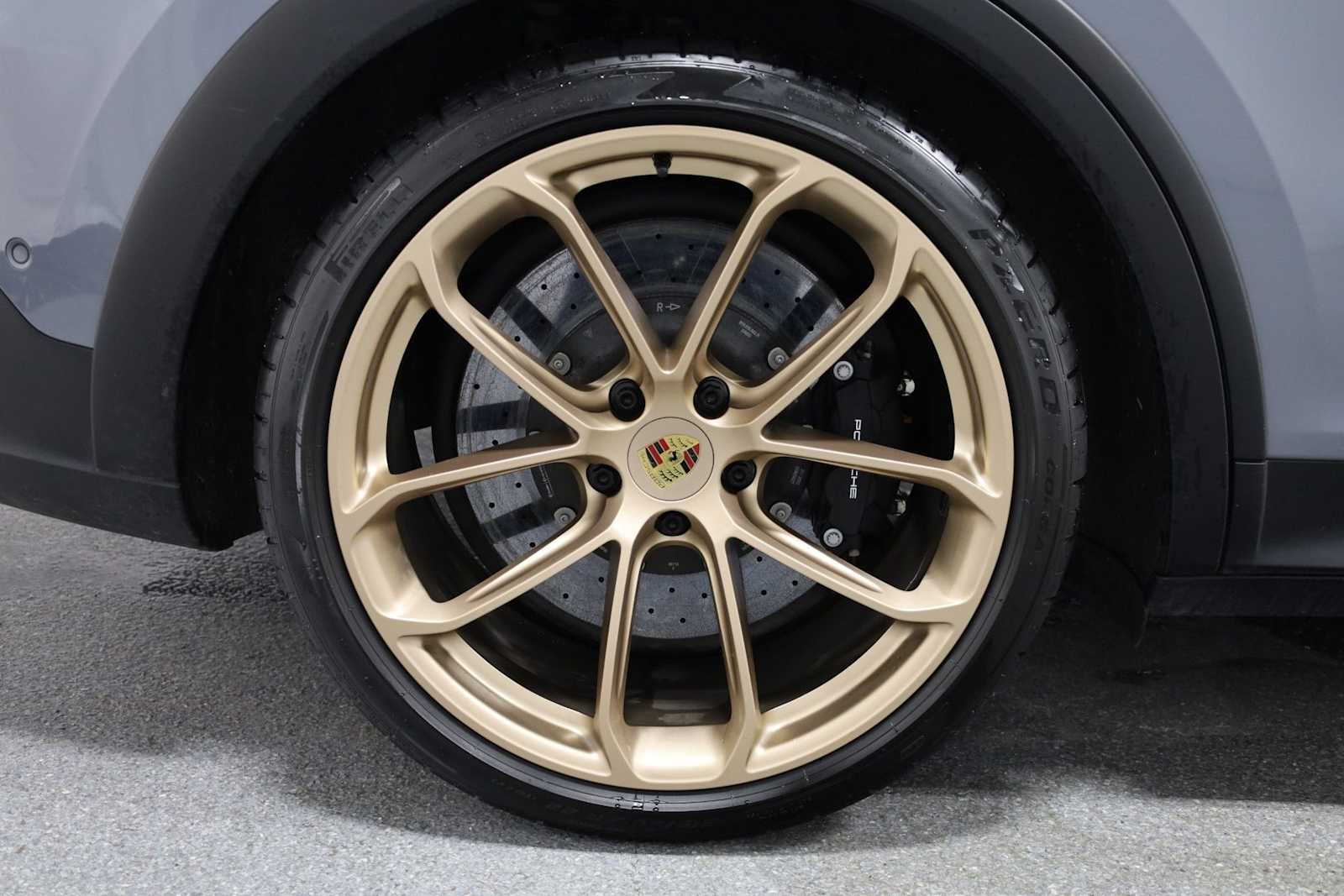 Thumbnail: 2022 Porsche  - 37