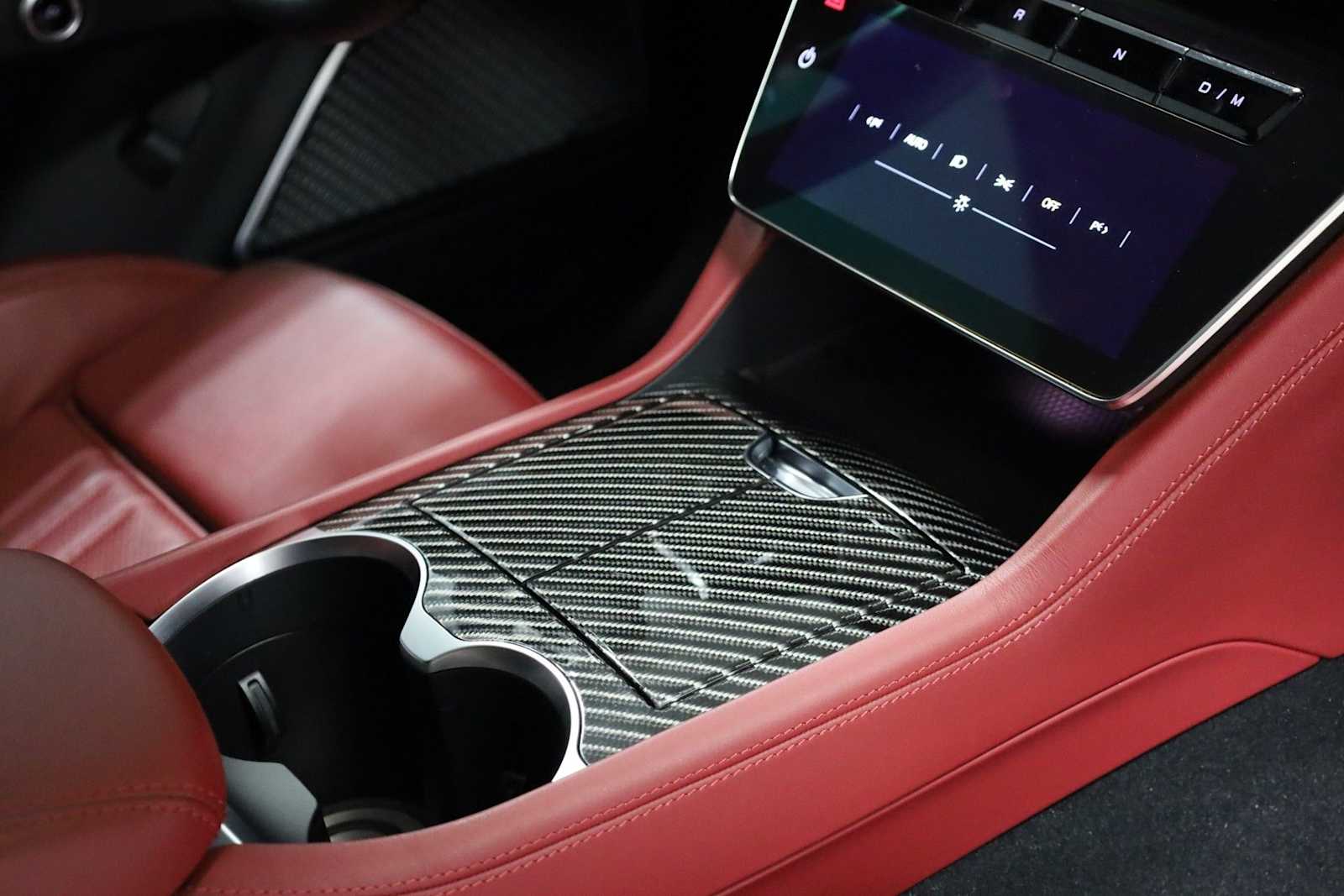 Thumbnail: 2023 Maserati Grecale - 23