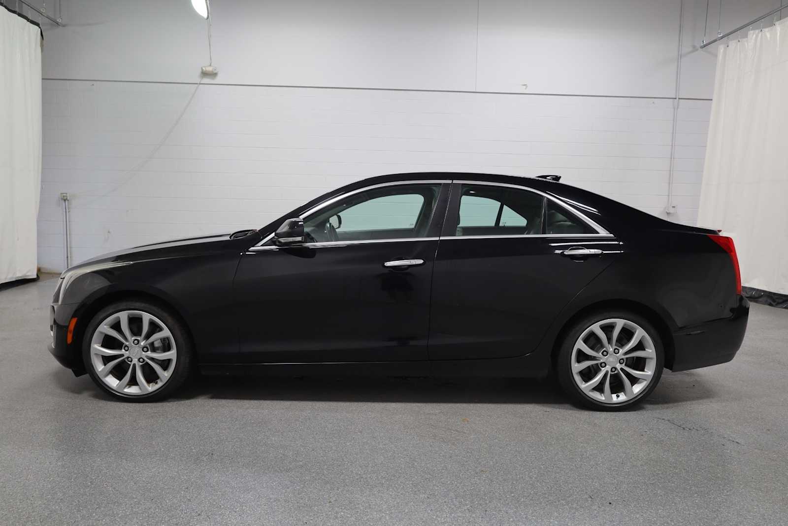 Thumbnail: 2015 Cadillac ATS - 2