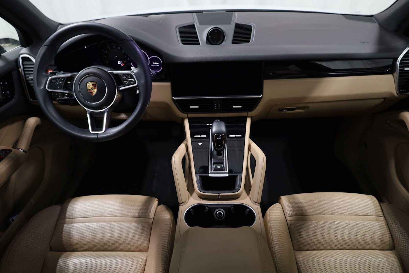 Thumbnail: 2023 Porsche Cayenne - 26