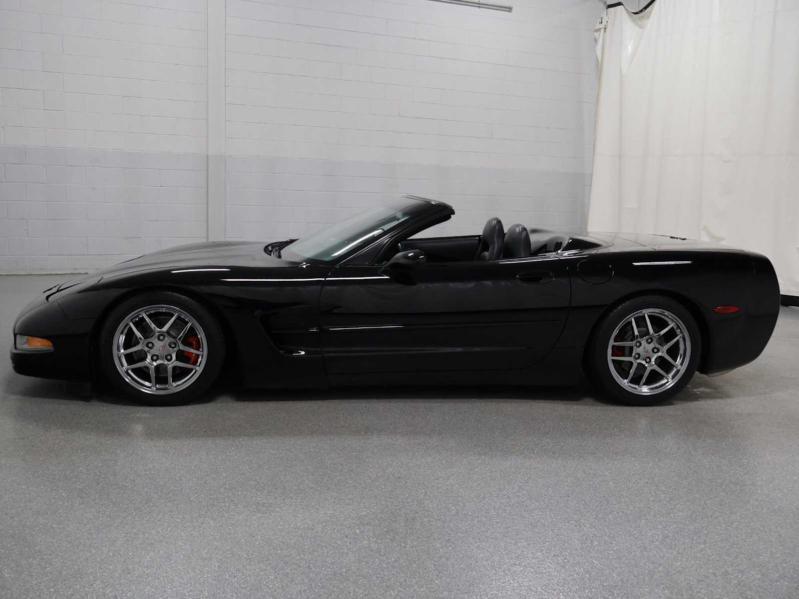 Thumbnail: 1998 Chevrolet Corvette - 2