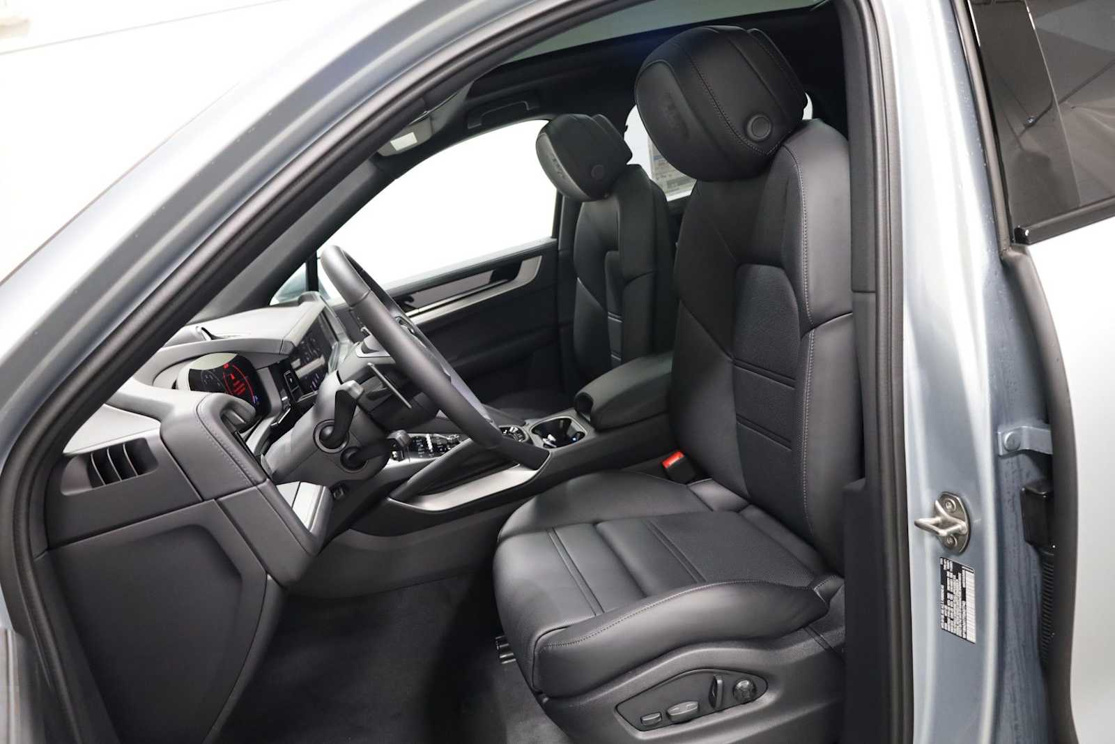 Thumbnail: 2026 Porsche  - 5