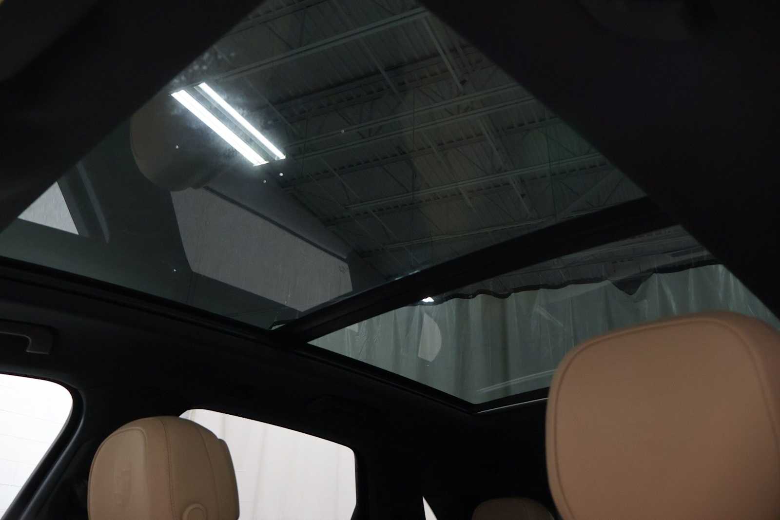 Thumbnail: 2026 Porsche Cayenne - 19