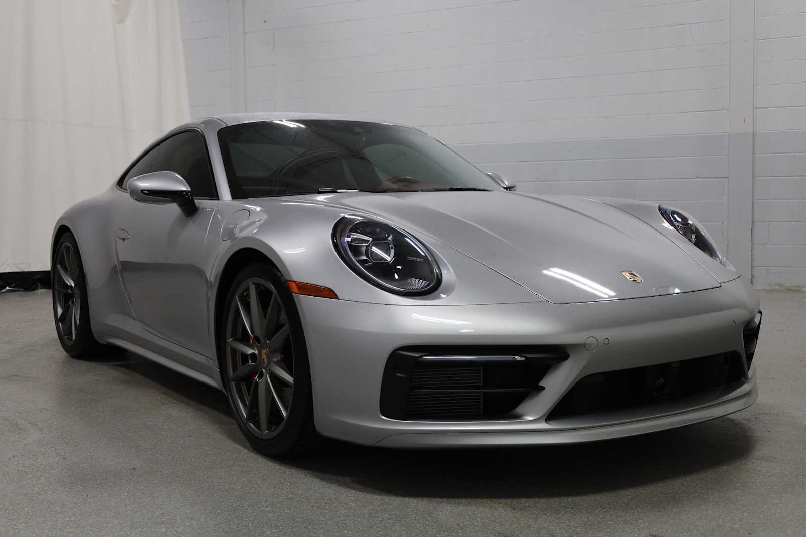 Thumbnail: 2024 Porsche 911 - 13
