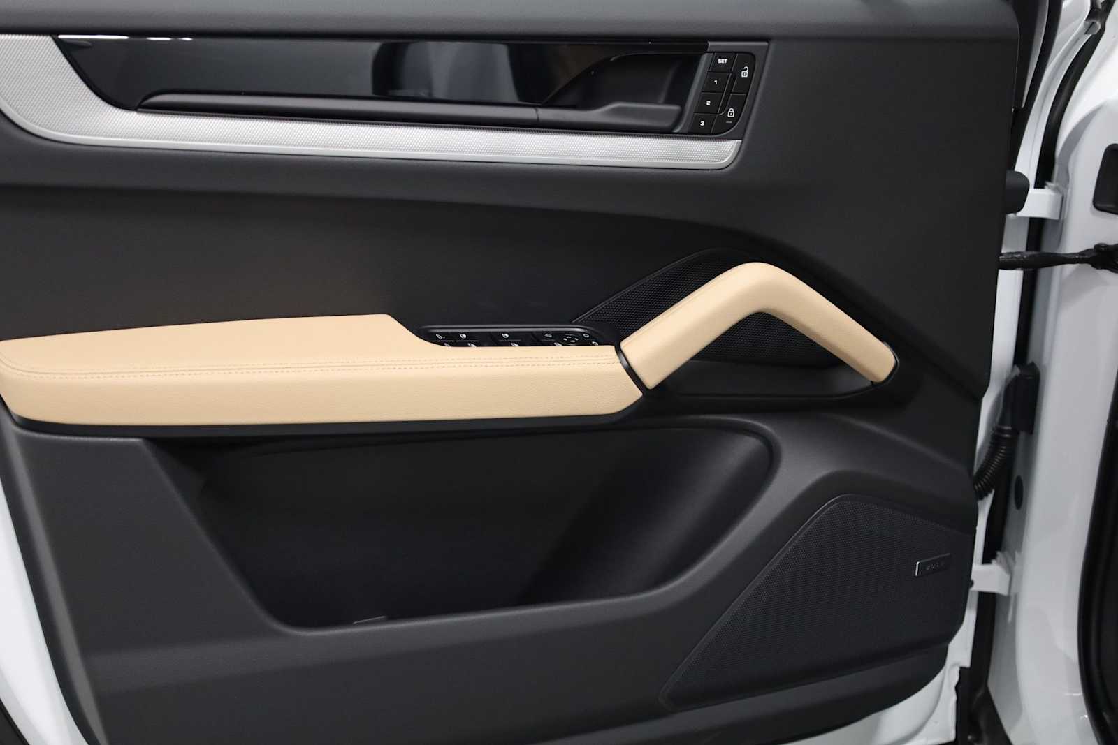 Thumbnail: 2026 Porsche  - 16