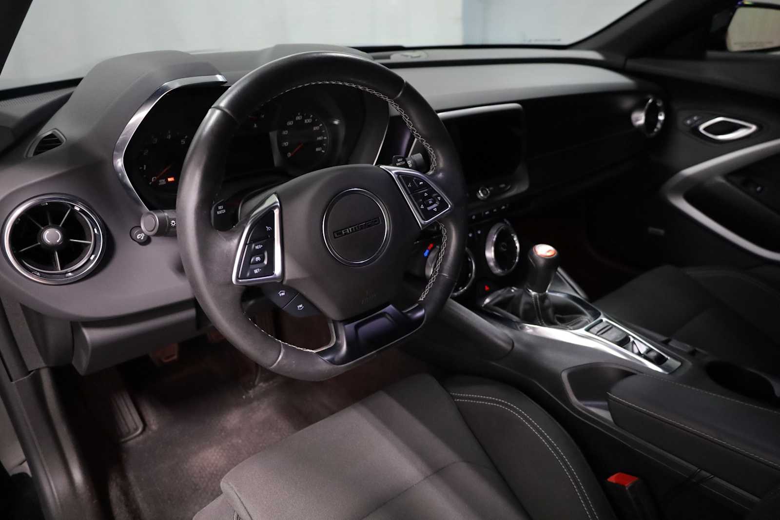 Thumbnail: 2022 Chevrolet Camaro - 4