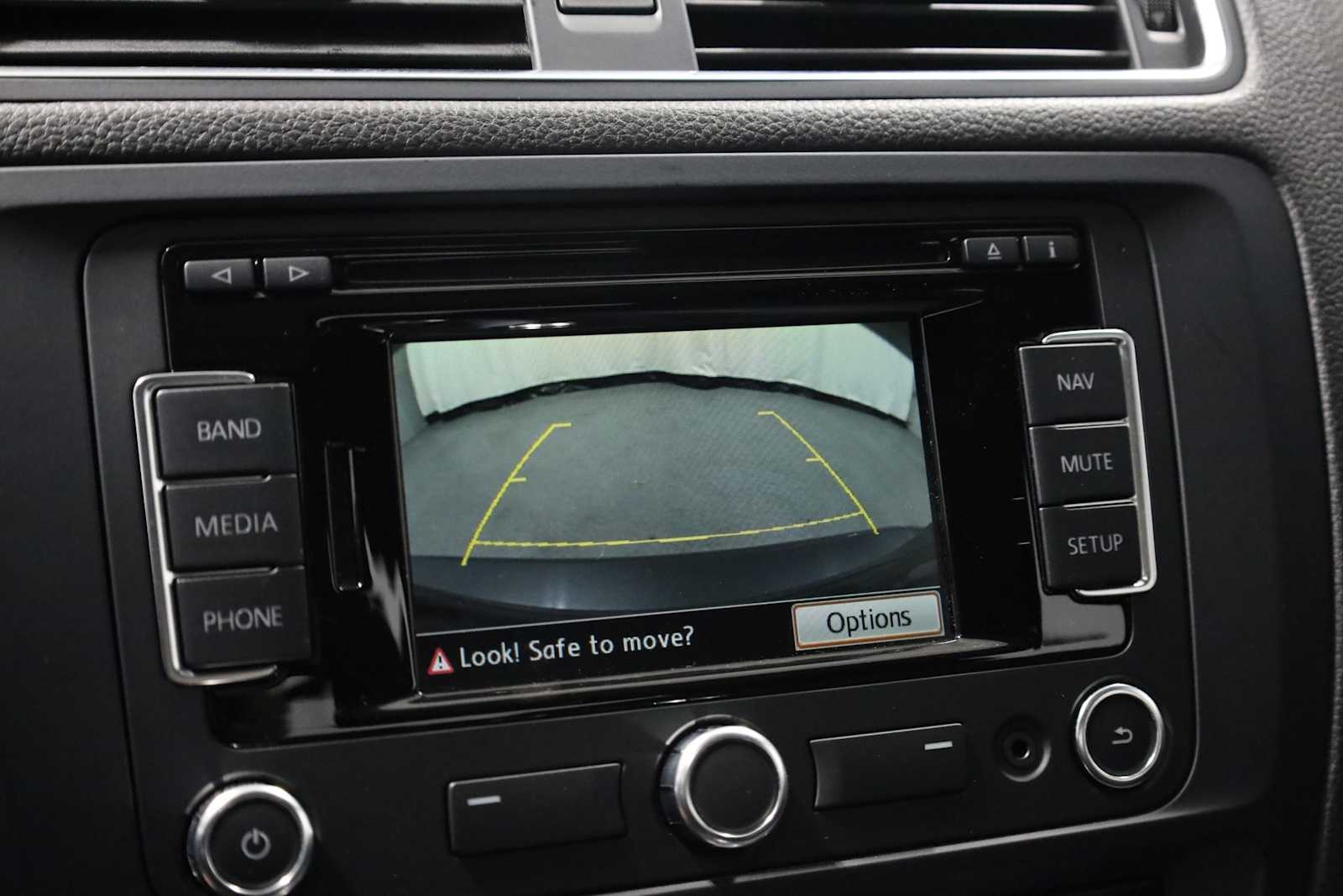 Thumbnail: 2014 Volkswagen Jetta - 31