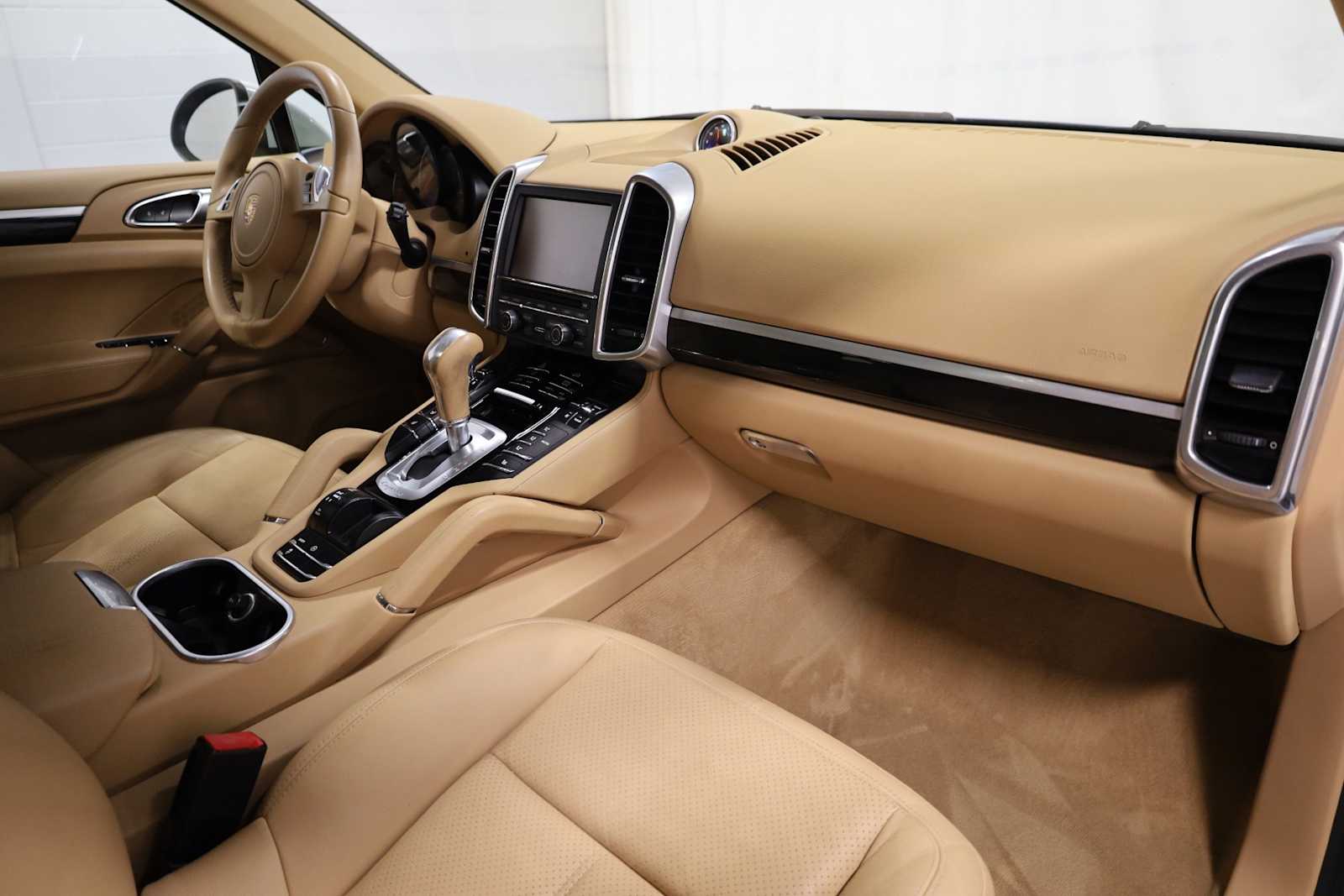 Thumbnail: 2014 Porsche Cayenne - 6