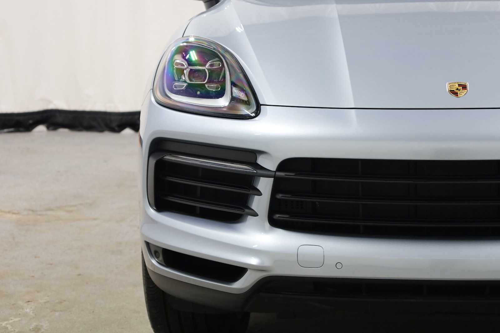 Thumbnail: 2021 Porsche Cayenne - 15