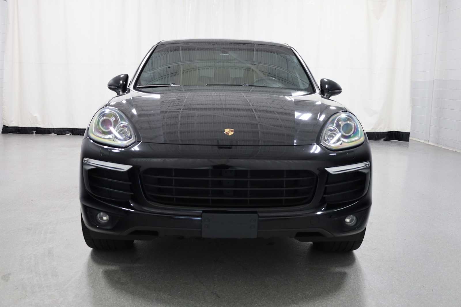 Thumbnail: 2018 Porsche Cayenne - 14