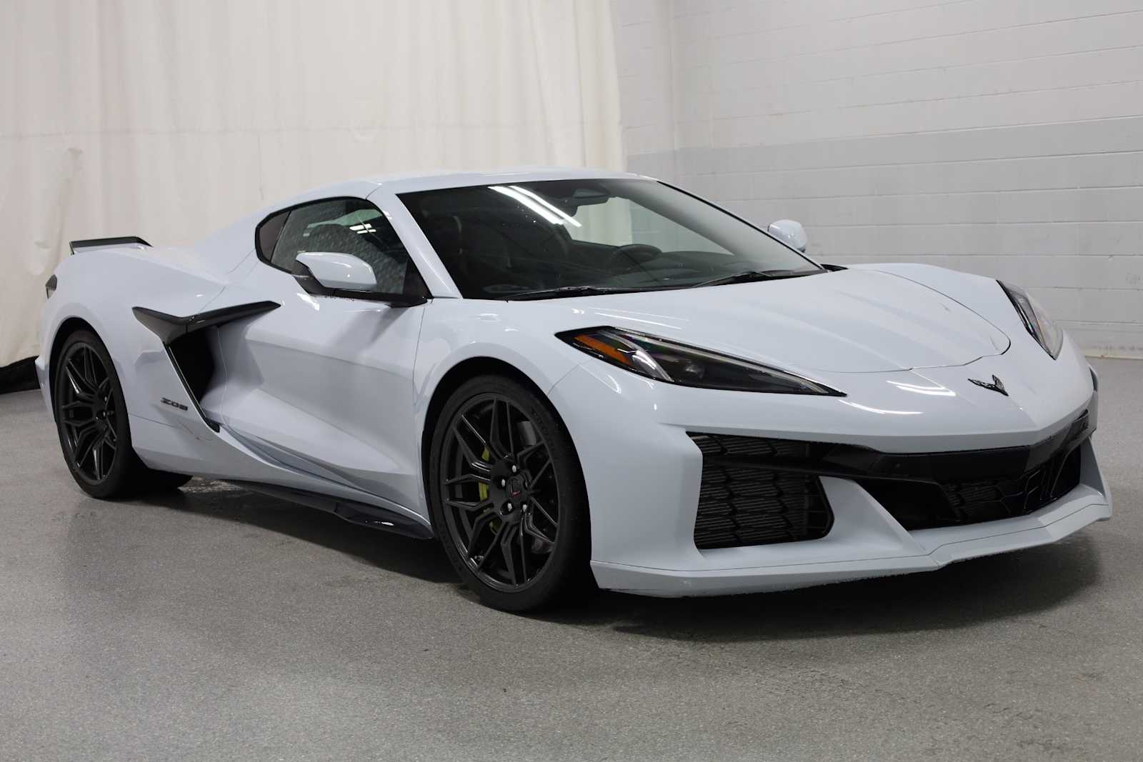 Thumbnail: 2024 Chevrolet Corvette - 12