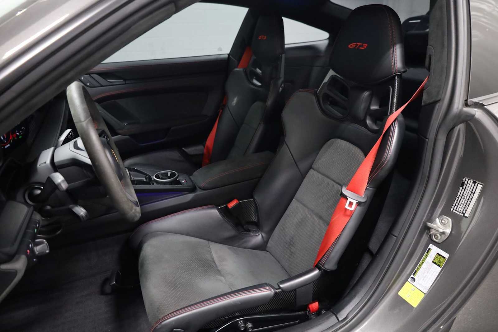 Thumbnail: 2023 Porsche 911 - 5