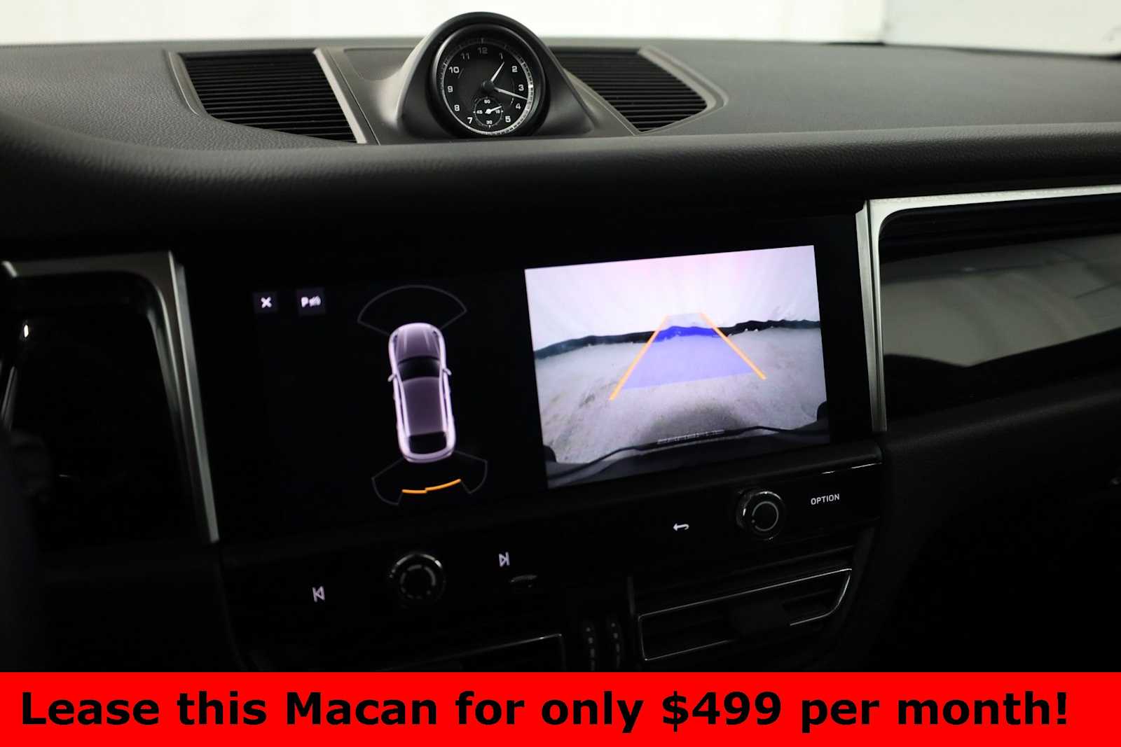 Thumbnail: 2023 Porsche Macan - 34