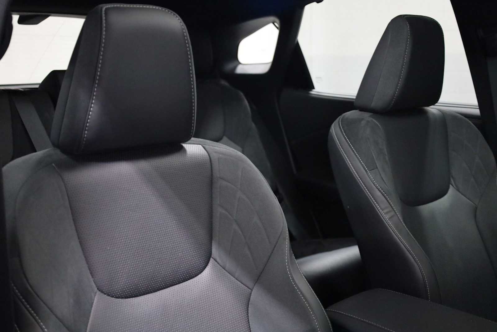 Thumbnail: 2024 Lexus RX - 19