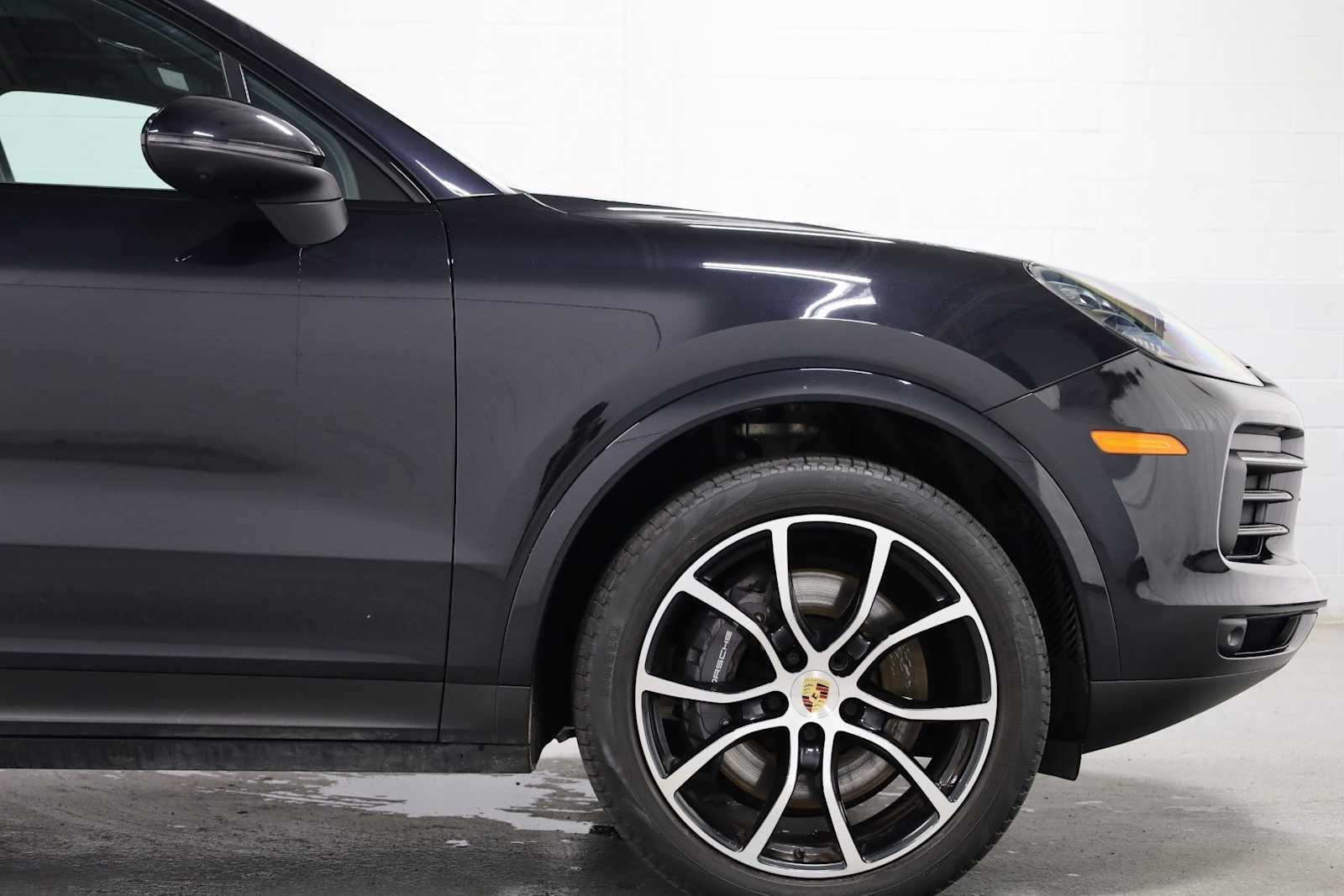 Thumbnail: 2022 Porsche Cayenne - 11