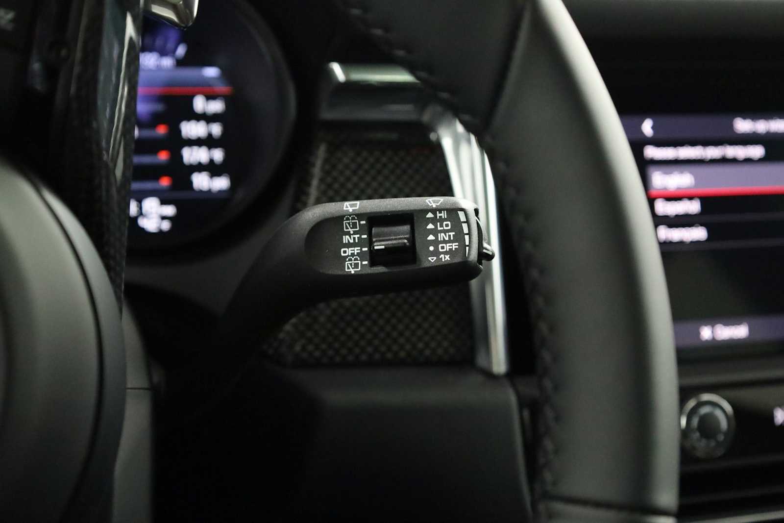 Thumbnail: 2026 Porsche Macan - 30