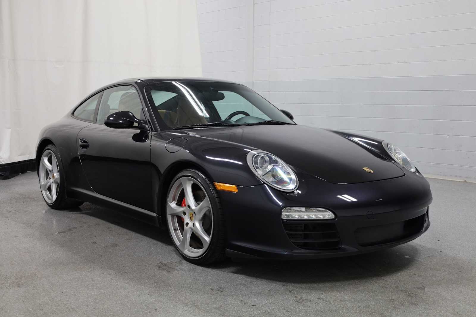 Thumbnail: 2009 Porsche 911 - 12