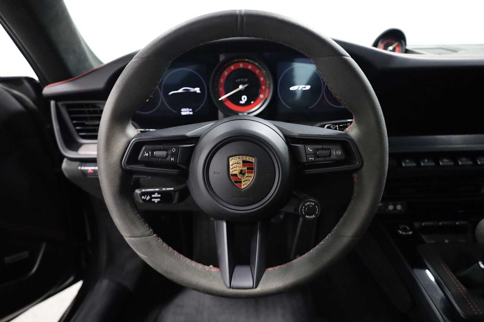 Thumbnail: 2023 Porsche 911 - 24