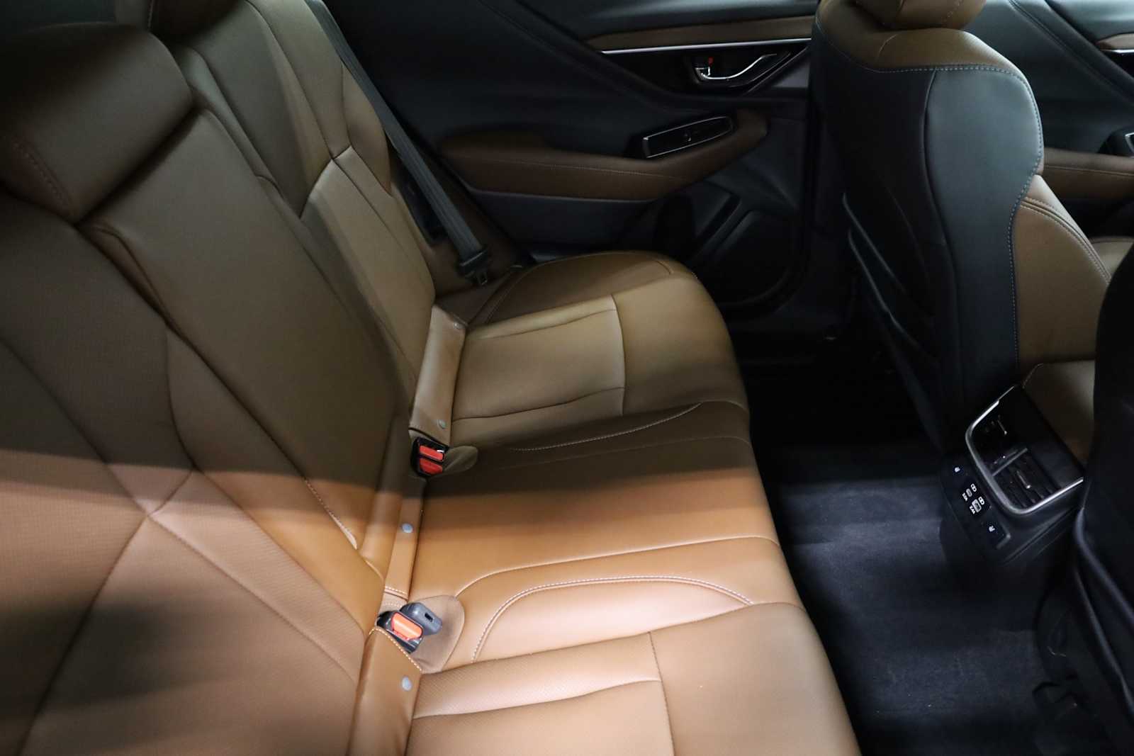 2024 Subaru Outback Touring 33