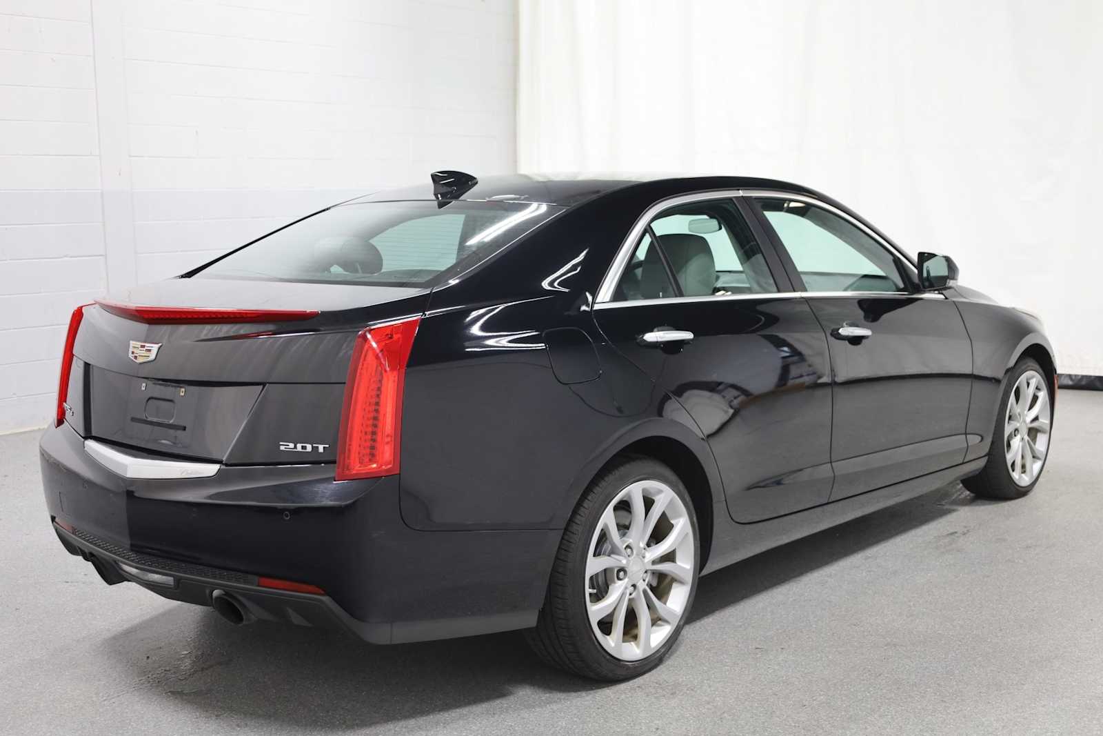 Thumbnail: 2015 Cadillac ATS - 9