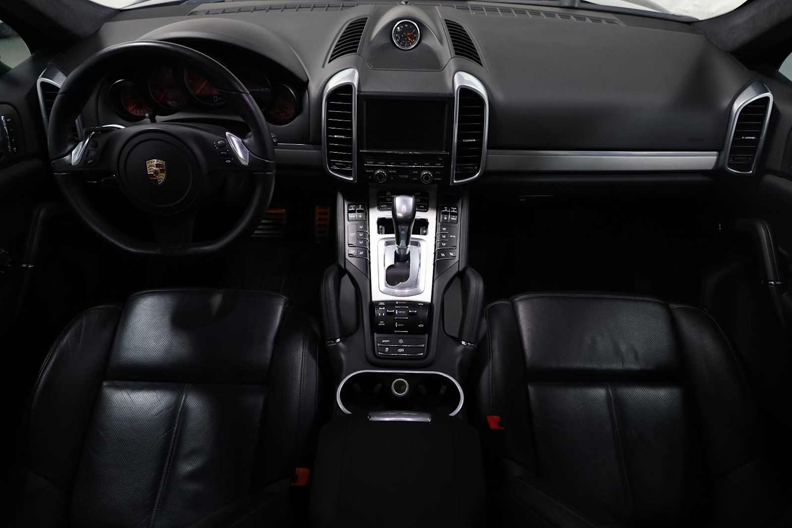 Thumbnail: 2014 Porsche Cayenne - 25