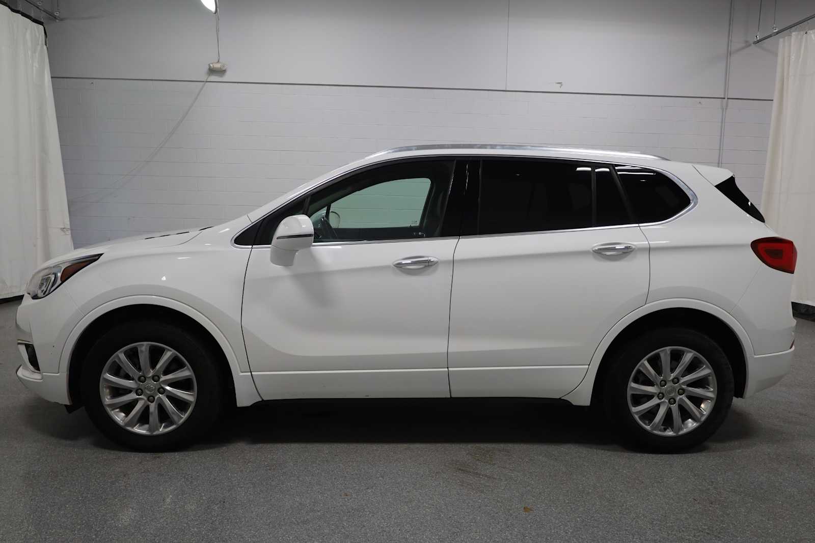 Thumbnail: 2019 Buick Envision - 2