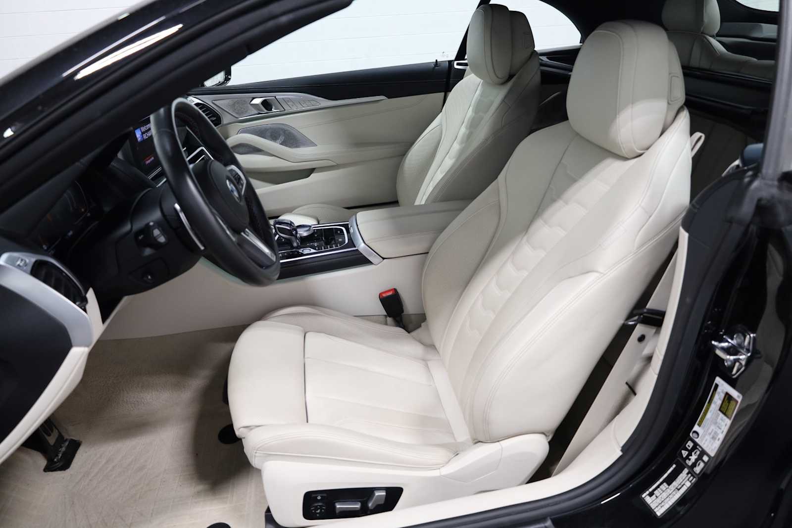 Thumbnail: 2024 BMW 8 Series - 5