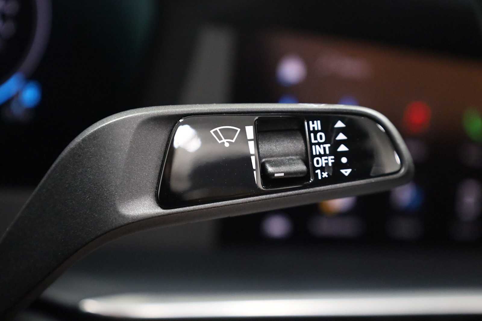 Thumbnail: 2025 Porsche 911 - 28