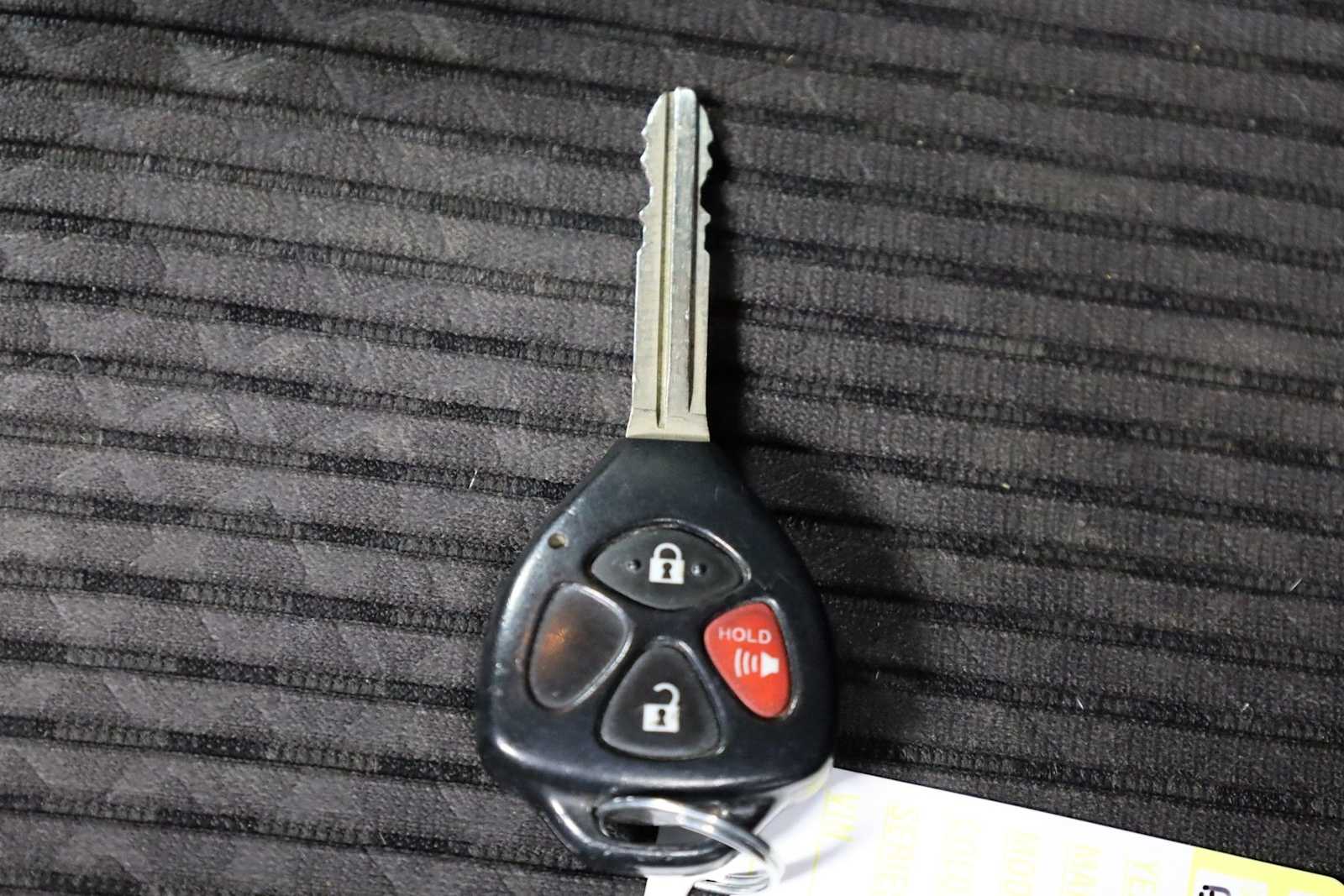 Thumbnail: 2014 Toyota 4Runner - 40