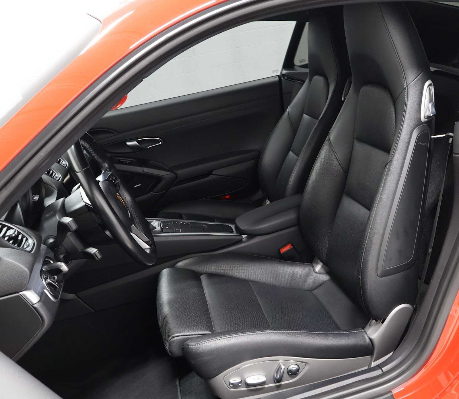 Thumbnail: 2018 Porsche 718 Cayman - 5