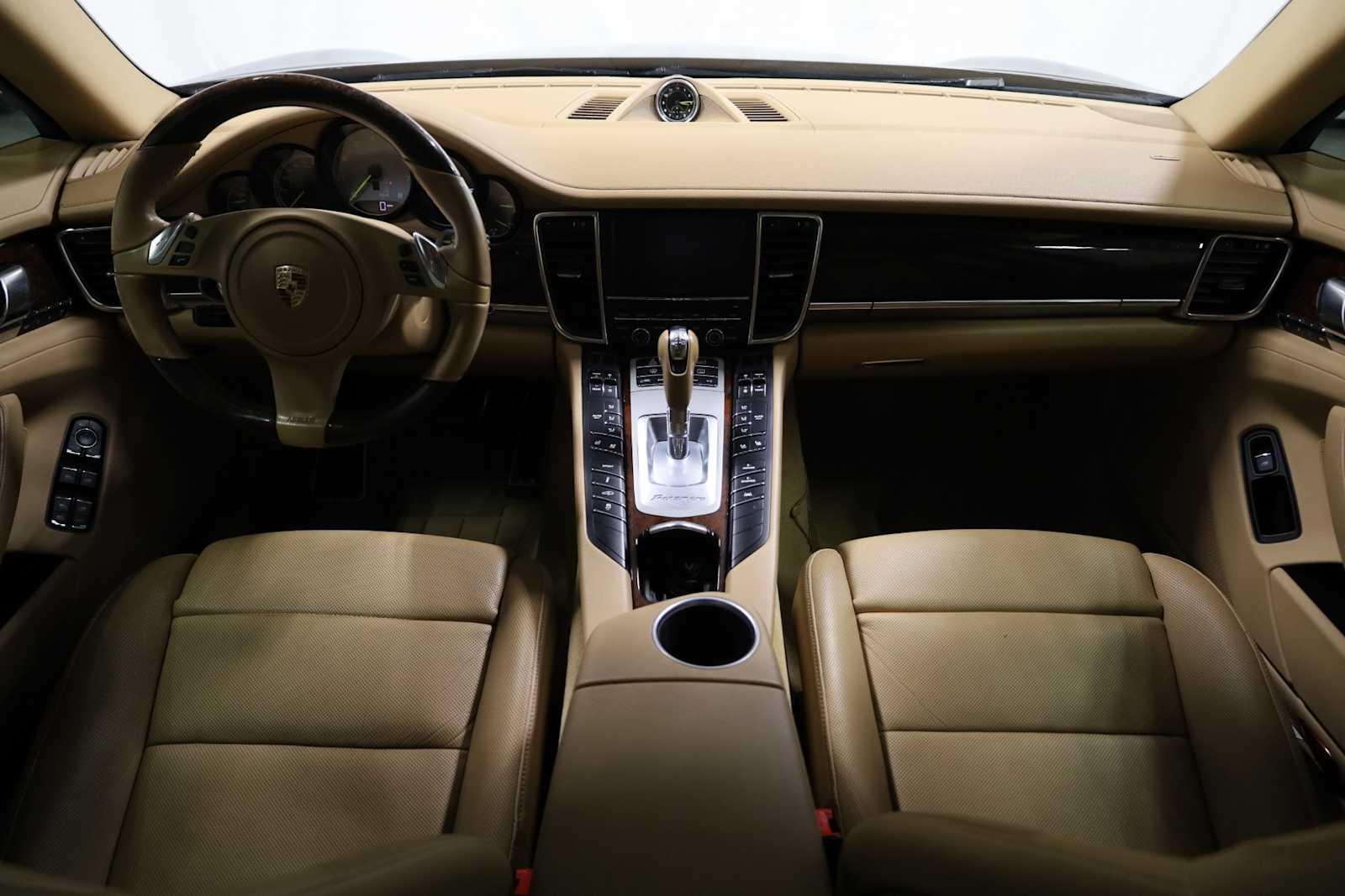 Thumbnail: 2014 Porsche Panamera - 26