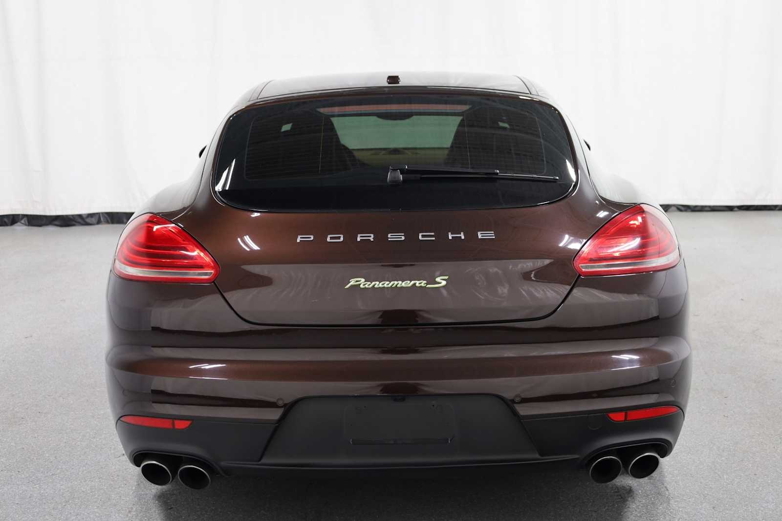 Thumbnail: 2014 Porsche Panamera - 7