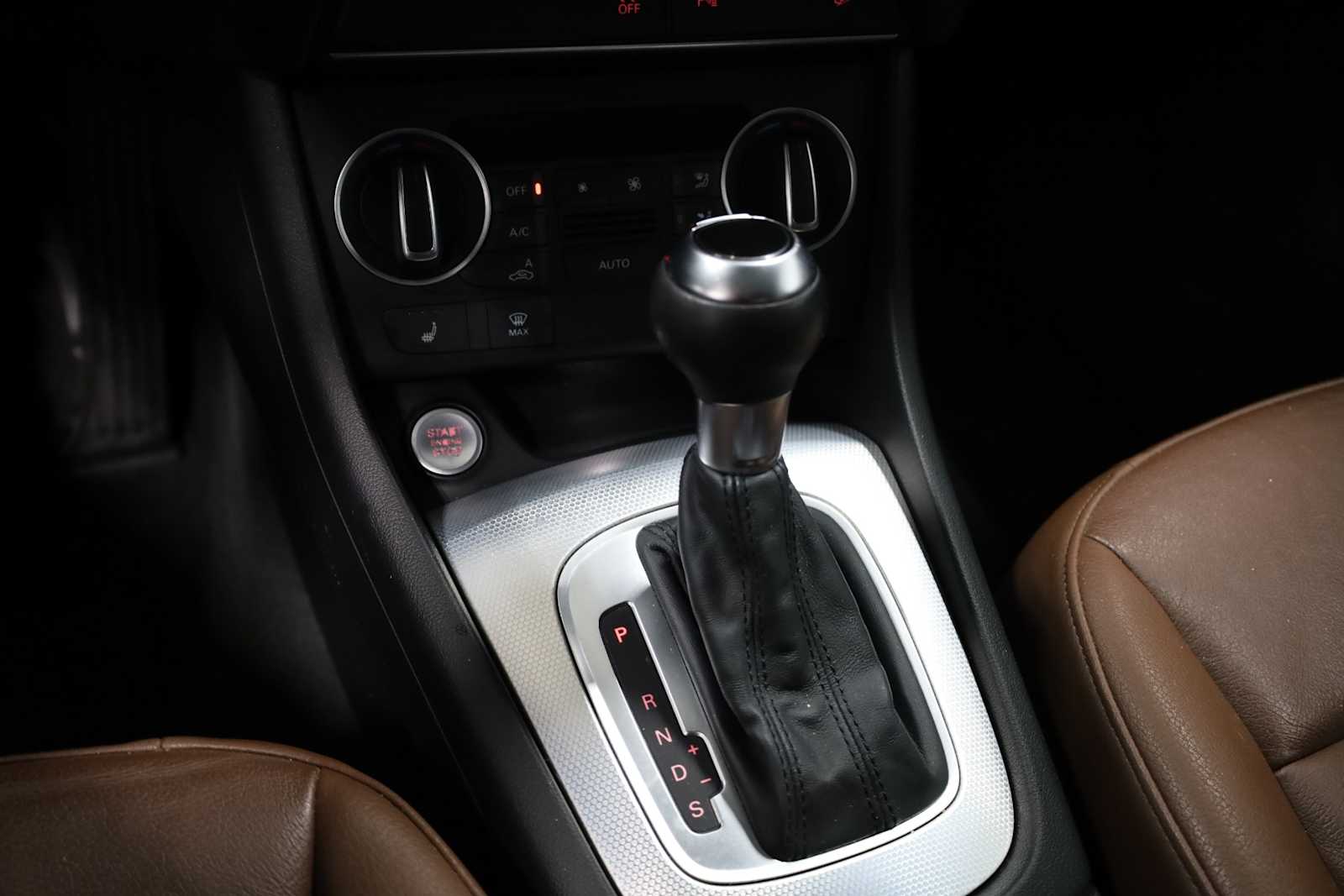 Thumbnail: 2016 Audi Q3 - 29