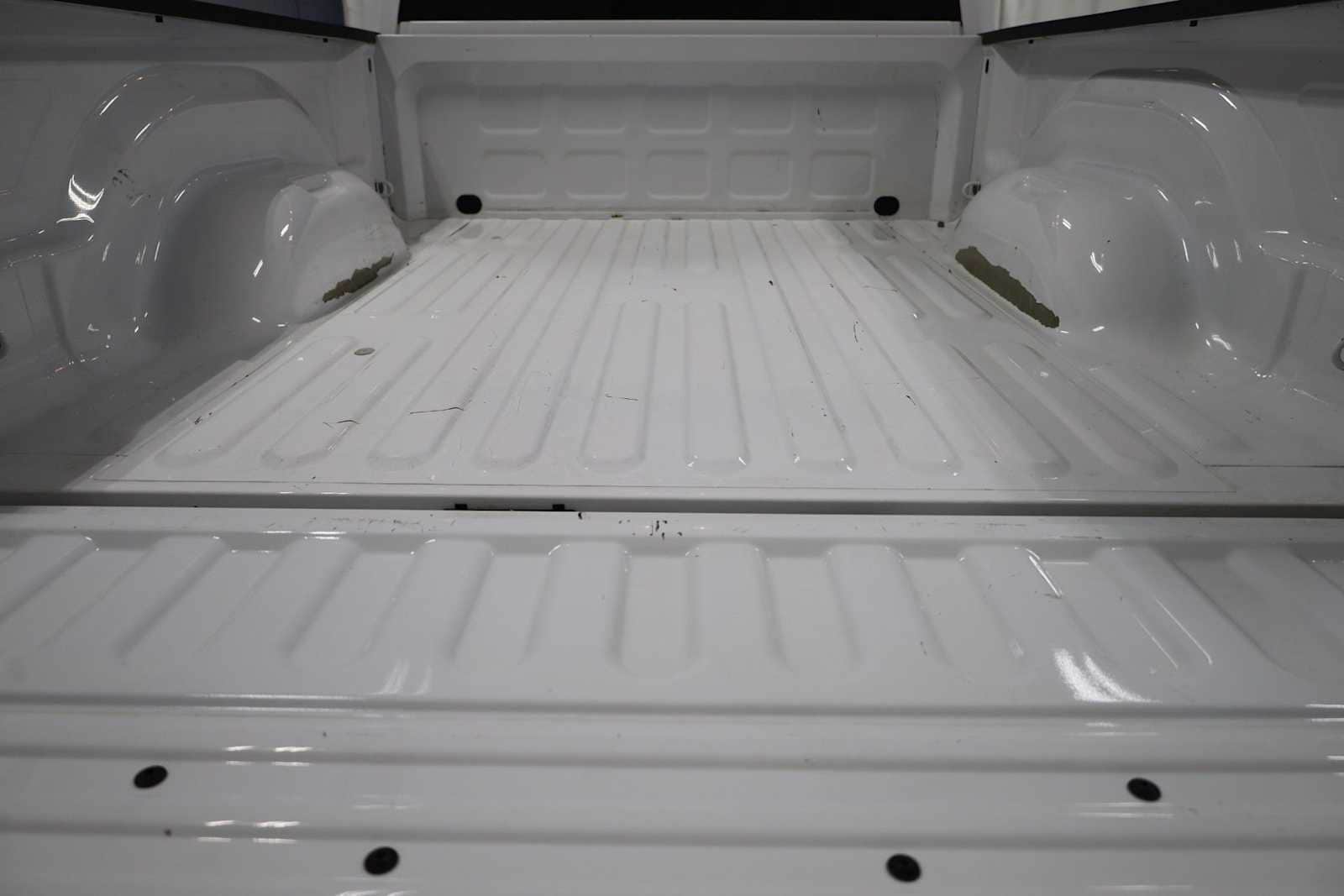 Thumbnail: 2019 RAM 1500 Classic - 33